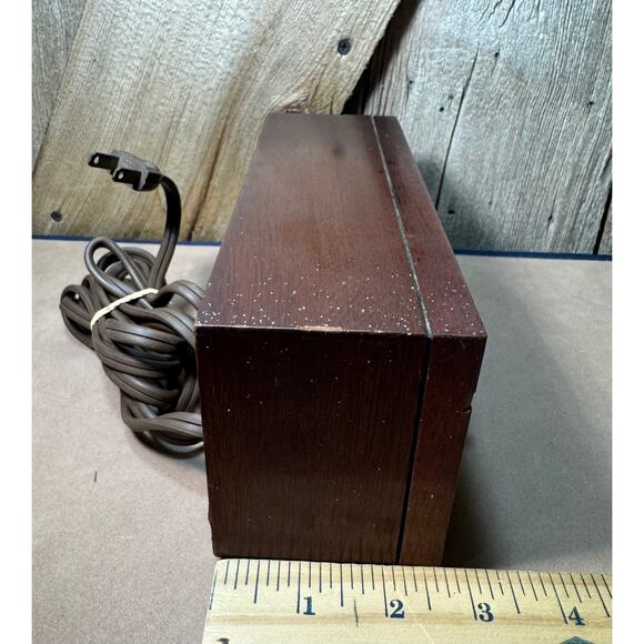 Philco Automatic Timer Clock Model AT-200 Designed To Use As An Appliance Timer - Picture 3 of 7